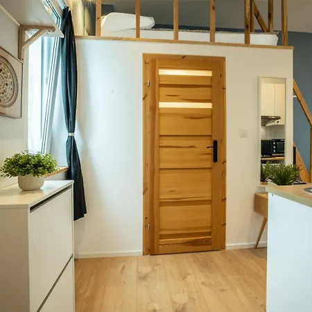 Studio Mielczarskiego C * Lodz